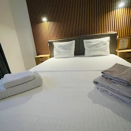 Marc House Appartamento Bucarest