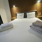 Marc House Apartment Bucharest
