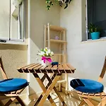 Marc House Apartment
